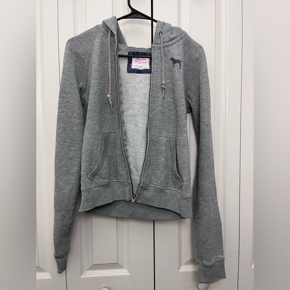 Tops - PINK - VICTORIA SECRET Illinois State